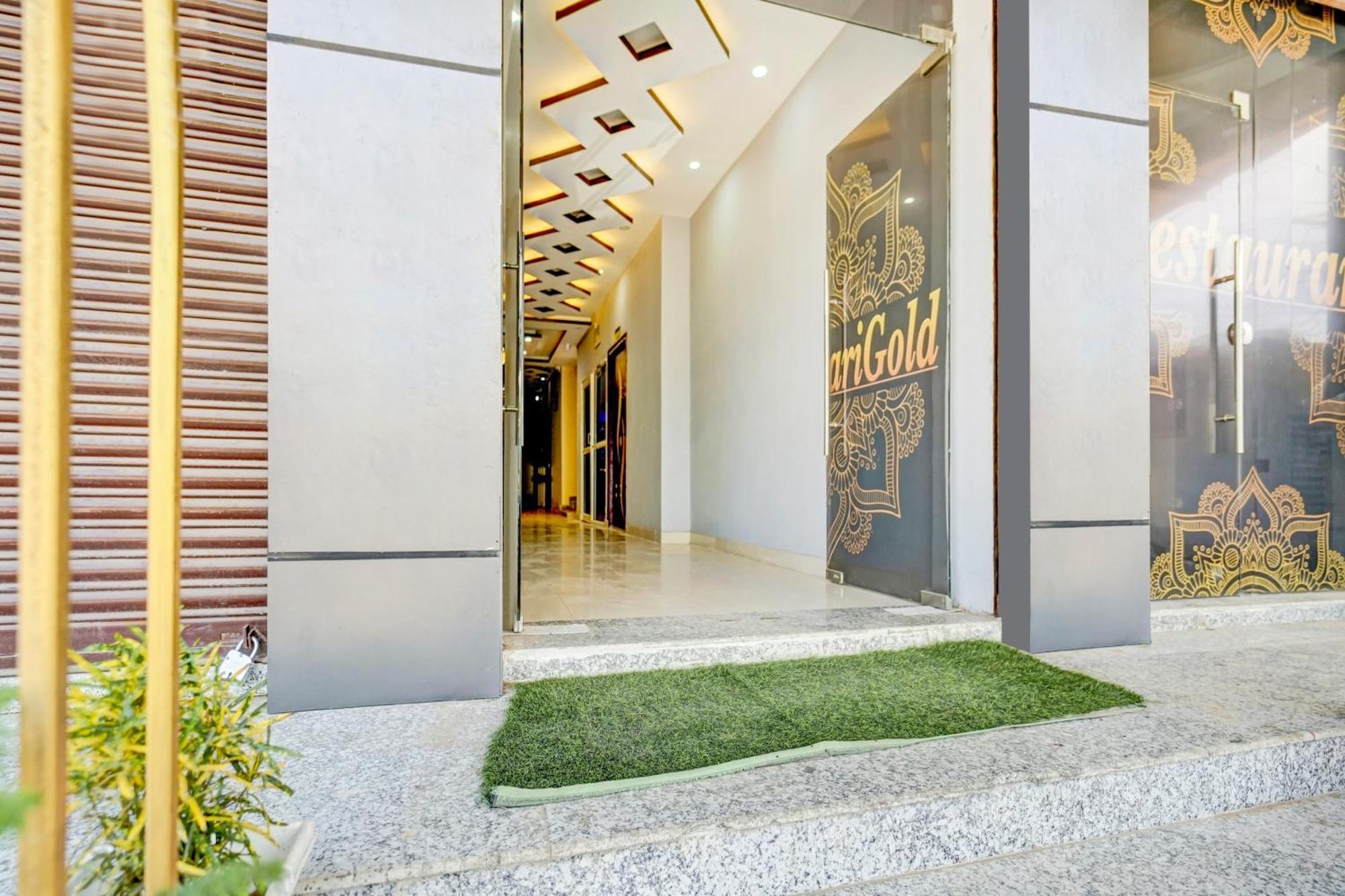 Super Townhouse Anisabad Near Mahavir Sansthan Khagaul Exterior foto