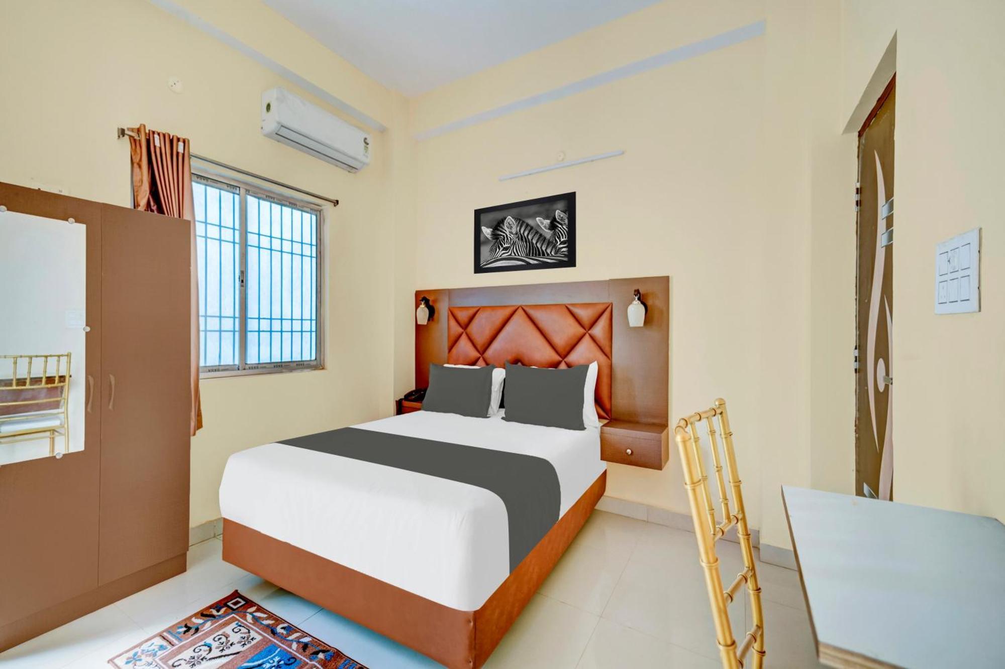 Super Townhouse Anisabad Near Mahavir Sansthan Khagaul Exterior foto
